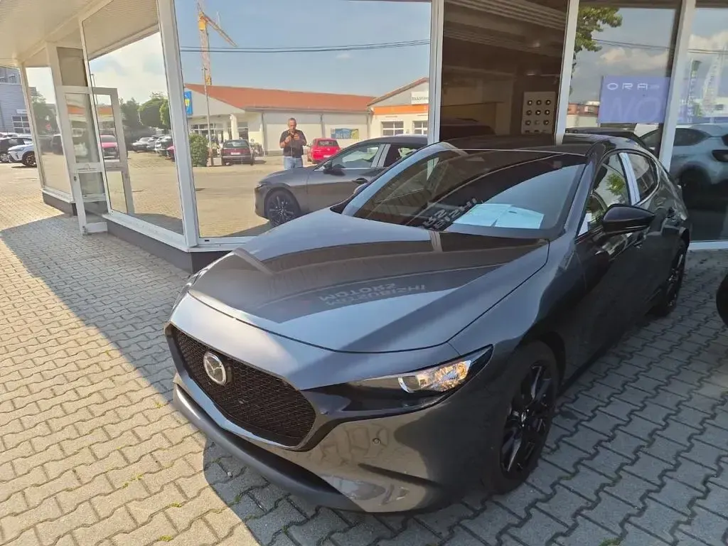 Neu Mazda 3 Homura-Line 140 PS (102 kW) 2026 Grau Limousine