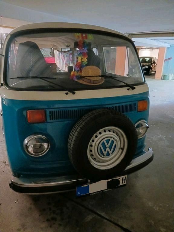 Blau Gebraucht 1975 VW T2 Van | 19.500 € - Bild 1/4