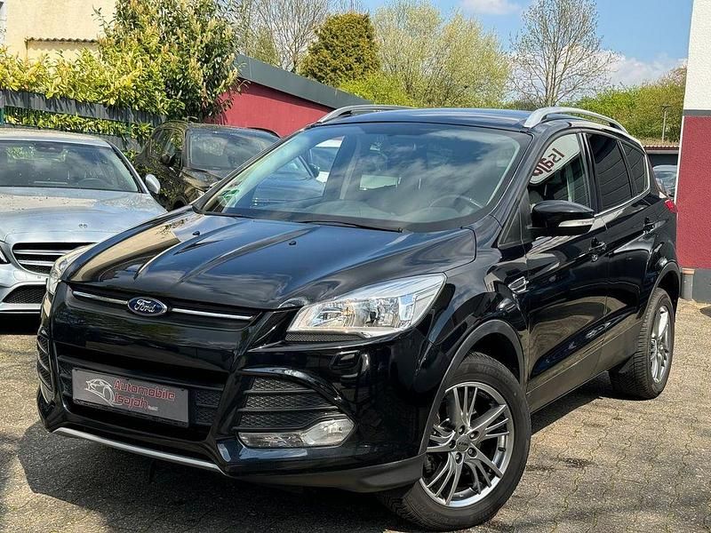 Gebraucht Ford Kuga 150 PS (110 kW) 2013 Schwarz SUV