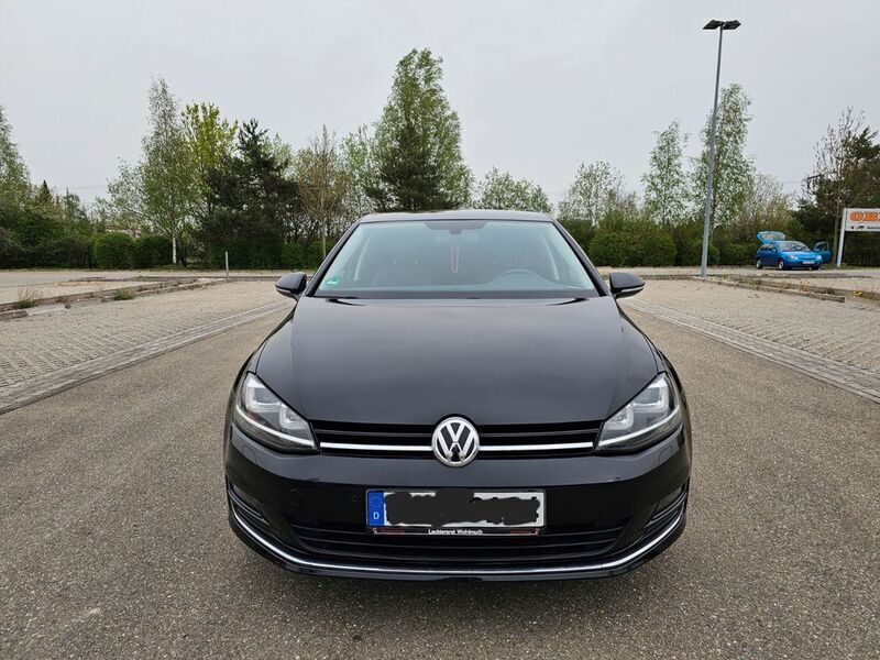 Schwarz Gebraucht 2014 VW Golf VII Highline Limousine | 13.000 € (Fairer Preis) - Bild 1/4