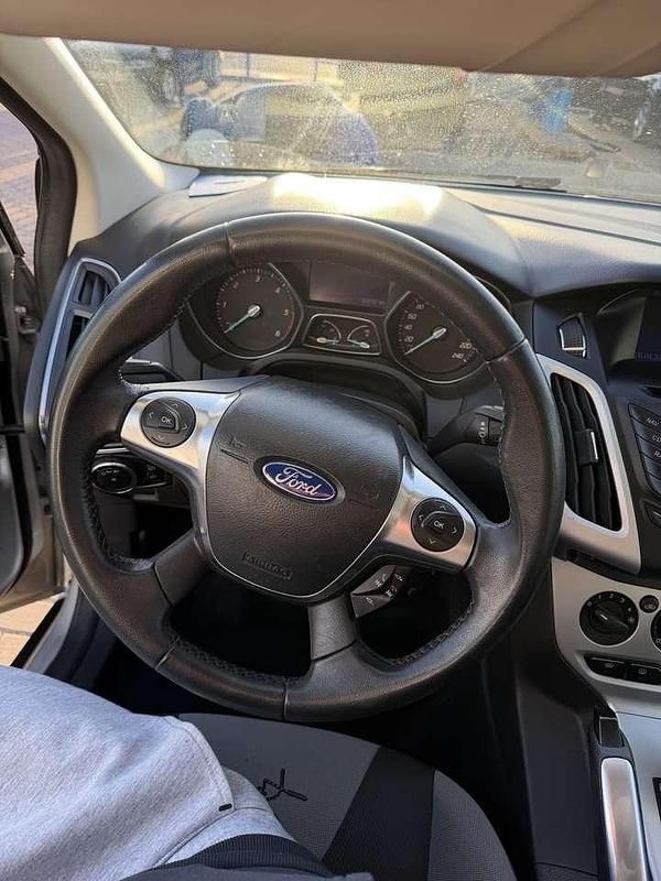 Gebraucht Ford Focus Champions Edition 116 PS (85 kW) 2012 Limousine