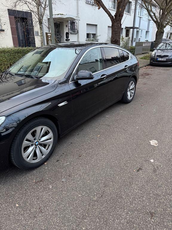 Gebraucht BMW 530 Gran Turismo 245 PS (180 kW) 2012 Schwarz Limousine
