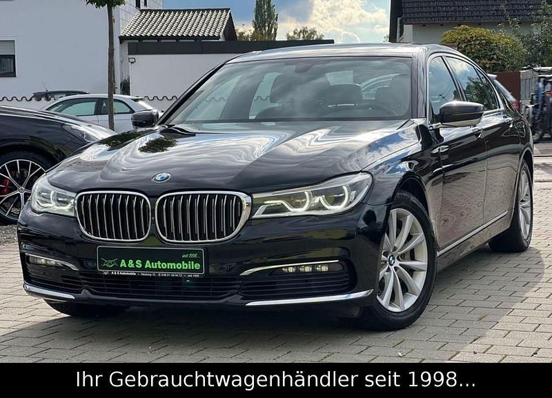 Schwarz Gebraucht 2017 BMW 730L Performance Limousine | 23.990 € (Fairer Preis) - Bild 1/4