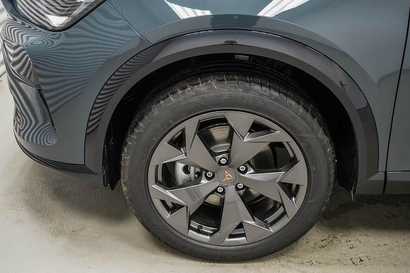 Neu Cupra Formentor 150 PS (110 kW) 2025 Fjord blau metallic () SUV