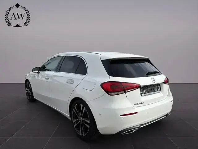 Gebraucht Mercedes A220 AMG Edition 1 190 PS (139 kW) 2019 Weiß Limousine