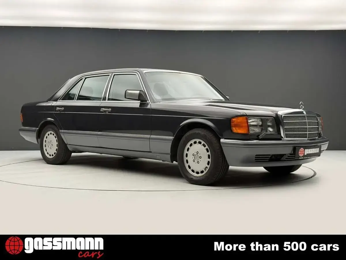 Gebraucht Mercedes 560 279 PS (205 kW) 1991 Schwarz Limousine