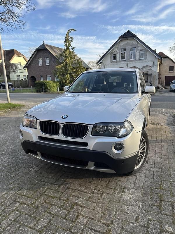 Gebraucht BMW X3 177 PS (130 kW) 2010 Silber SUV