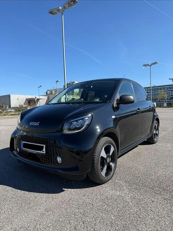 Gebraucht Smart ForFour Electric Drive 60 kW (82 PS) 2021 Schwarz Kleinwagen