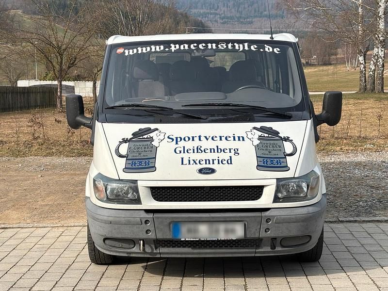 Second-hand Ford Transit 101 CP (74 kW) 2002 Alb Monovolum