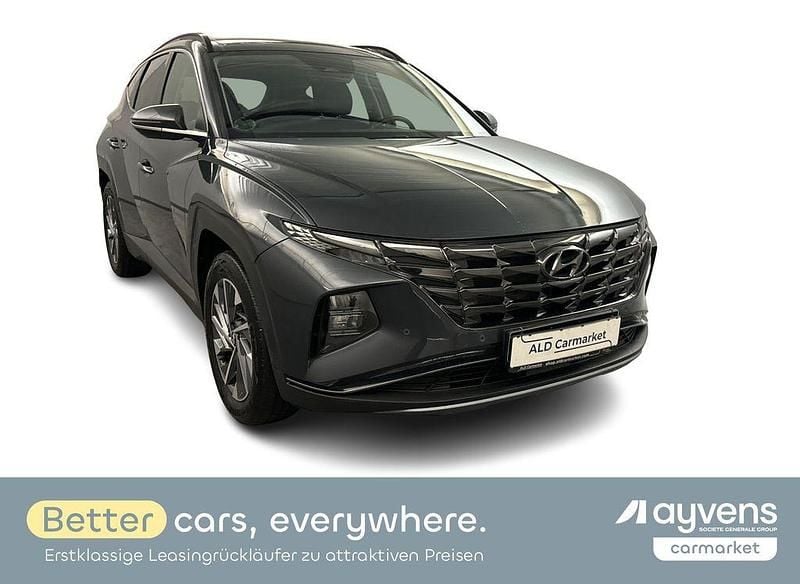 Grau Gebraucht 2021 Hyundai Tucson Trend SUV | 23.480 € (Superpreis) - Bild 1/4
