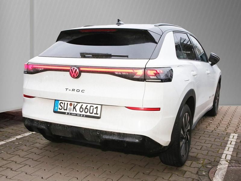 Gebraucht VW T-Roc R-line 150 PS (110 kW) 2025 Weiß SUV