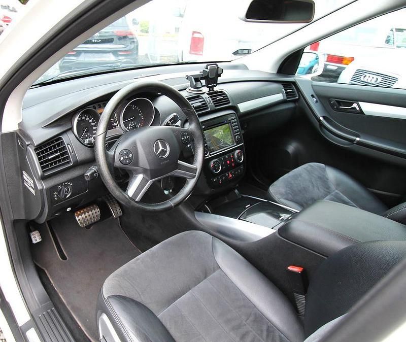 Gebraucht Mercedes R320 AMG 224 PS (164 kW) 2008 Weiß Kombi