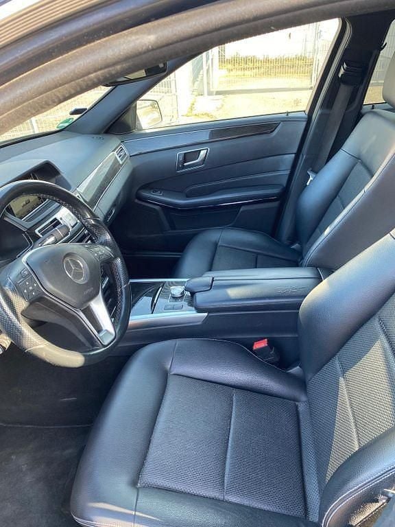 Gebraucht Mercedes E350 252 PS (185 kW) 2014 Grau Kombi