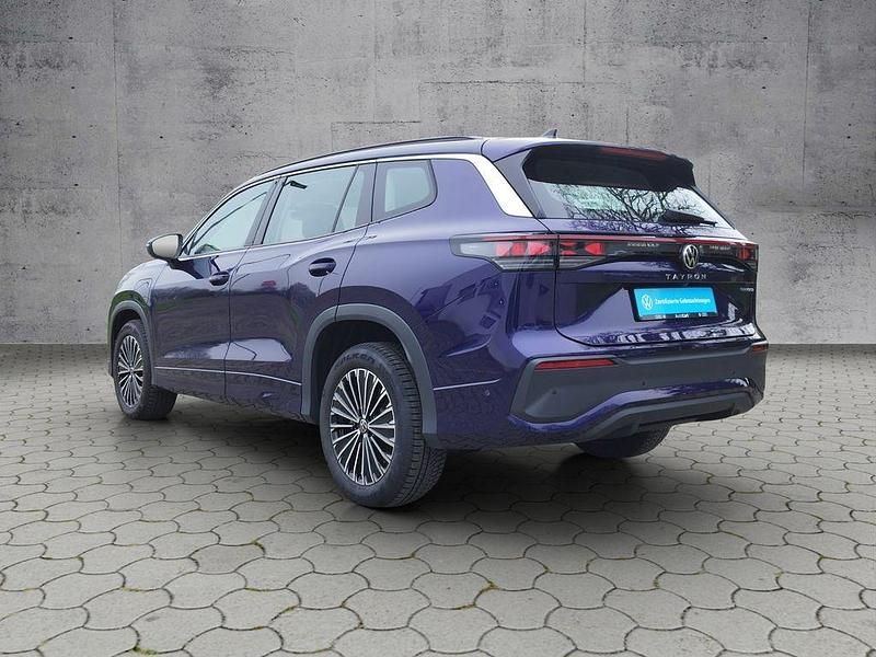Gebraucht VW Tayron Life 150 PS (110 kW) 2025 Violett SUV