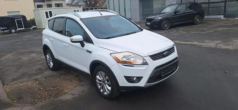 Weiß Gebraucht 2009 Ford Kuga SUV | 6.650 € (Guter Preis) - Bild 1/4