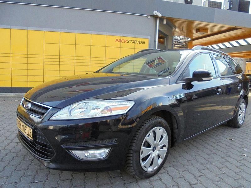 Gebraucht Ford Mondeo Ambiente 120 PS (88 kW) 2011 Schwarz Kombi