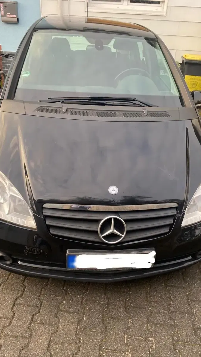 Gebraucht Mercedes A160 95 PS (69 kW) 2010 Schwarz Limousine