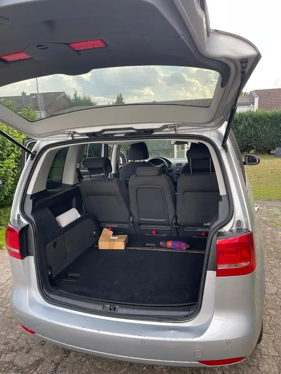 Gebraucht VW Touran 150 PS (110 kW) 2011 Grau Van / Kleinbus