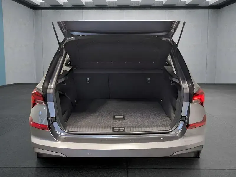Gebraucht Skoda Kamiq 95 PS (69 kW) 2025 Grau SUV