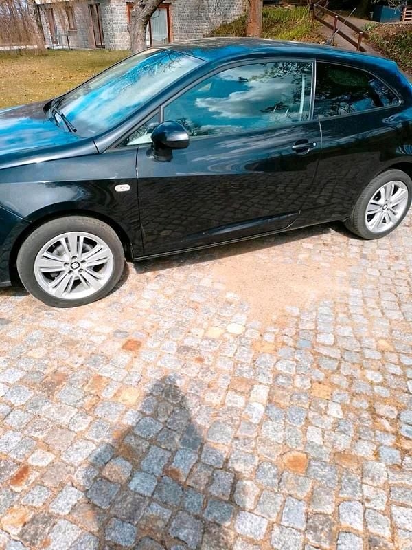 Gebraucht Seat Ibiza 85 PS (62 kW) 2010 Schwarz Kleinwagen