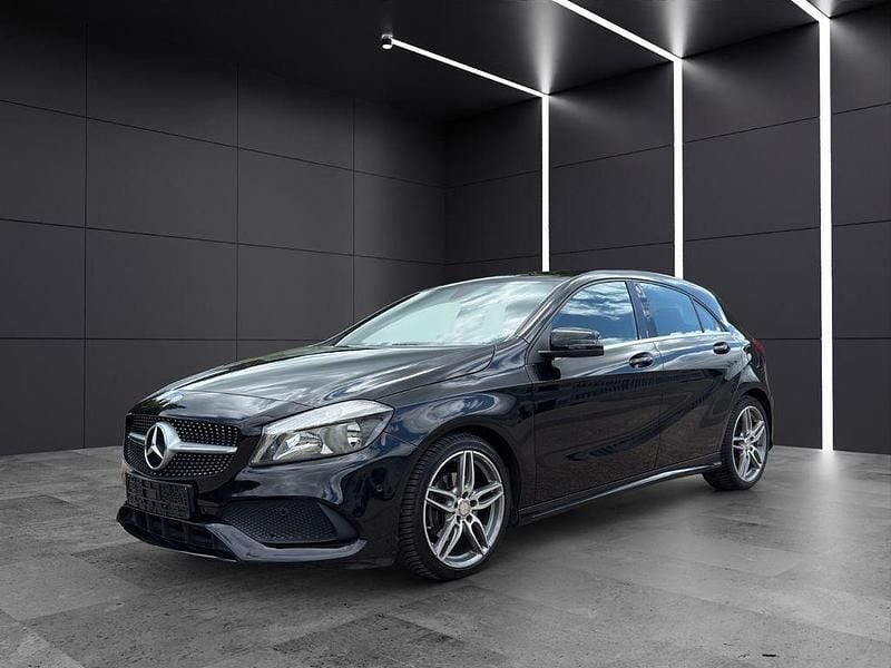 Schwarz Gebraucht 2016 Mercedes A180 AMG line Limousine | 14.998 € (Fairer Preis) - Bild 1/4