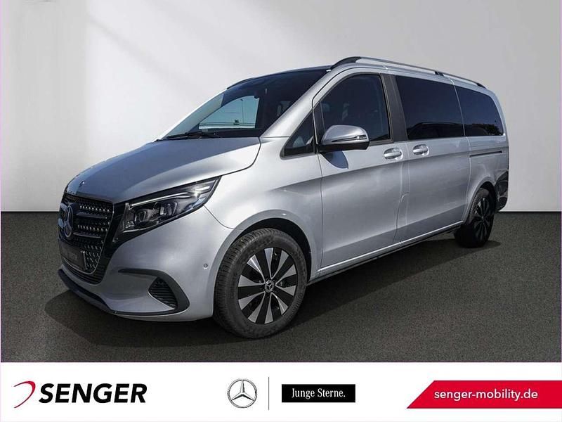 Hightechsilber Gebraucht 2025 Mercedes 300 Style Kombi | 77.750 € (Teuer) - Bild 1/4