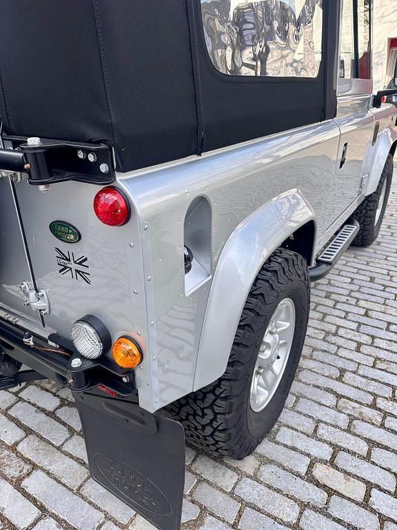 Gebraucht Land Rover Defender 122 PS (89 kW) 2005 Silber SUV