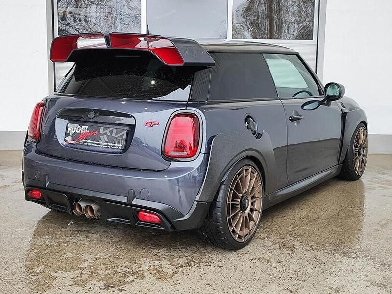 Gebraucht Mini John Cooper Works 306 PS (225 kW) 2020 Racing grey metallic Kleinwagen