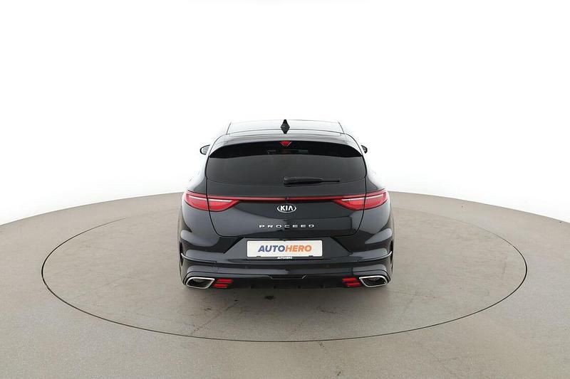 Gebraucht Kia ProCeed GT 204 PS (150 kW) 2021 Schwarz Kombi