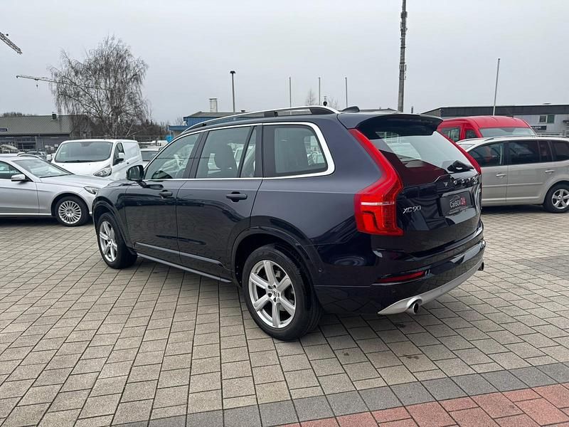 Gebraucht Volvo XC90 Momentum 235 PS (172 kW) 2016 Blau SUV