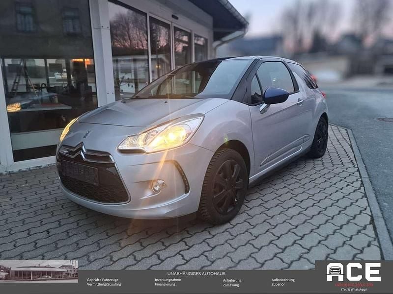 Grau alu+blau infini/metallic Gebraucht 2014 Citroën DS3 So Chic Limousine | 2.950 € (Superpreis) - Bild 1/4