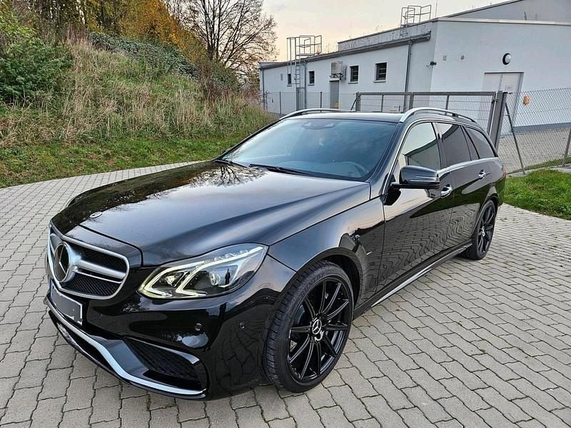 Gebraucht Mercedes E63 AMG 557 PS (409 kW) 2014 Schwarz Kombi
