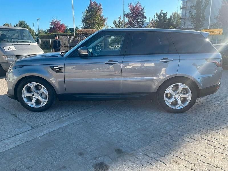 Gebraucht Land Rover Range Rover Sport 249 PS (183 kW) 2021 Grau SUV