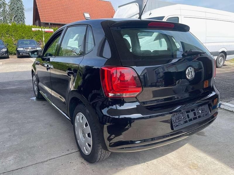 Gebraucht VW Polo 69 PS (50 kW) 2010 Deep black perleffekt Kleinwagen