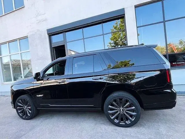 Gebraucht Cadillac Escalade 681 PS (500 kW) 2025 Schwarz SUV