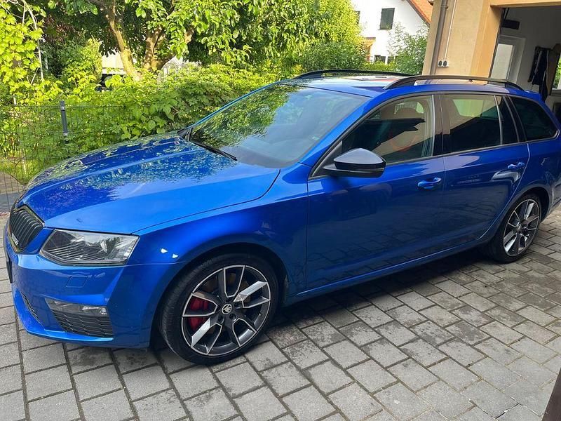 Gebraucht Skoda Octavia RS 220 PS (161 kW) 2014 Blau Kleinwagen