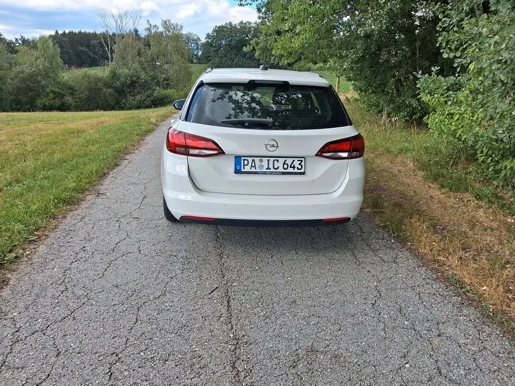 Gebraucht Opel Astra Business Edition 122 PS (89 kW) 2020 Weiß Kombi