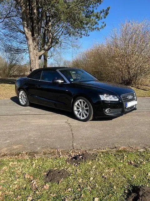 Gebraucht Audi A5 Cabriolet Design 179 PS (131 kW) 2011 Schwarz Cabrio