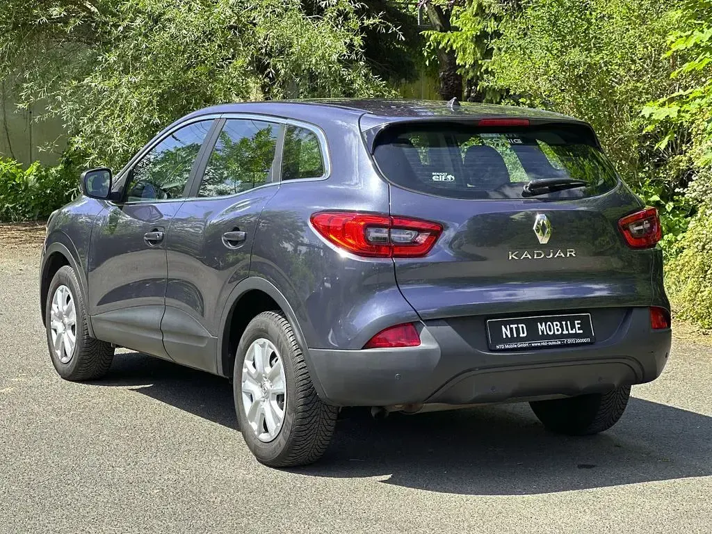 Gebraucht Renault Kadjar Life 131 PS (96 kW) 2017 Titangrau SUV