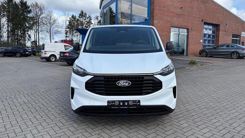 Gebraucht Ford Transit Custom 136 PS (100 kW) 2024 Weiß Van / Kleinbus
