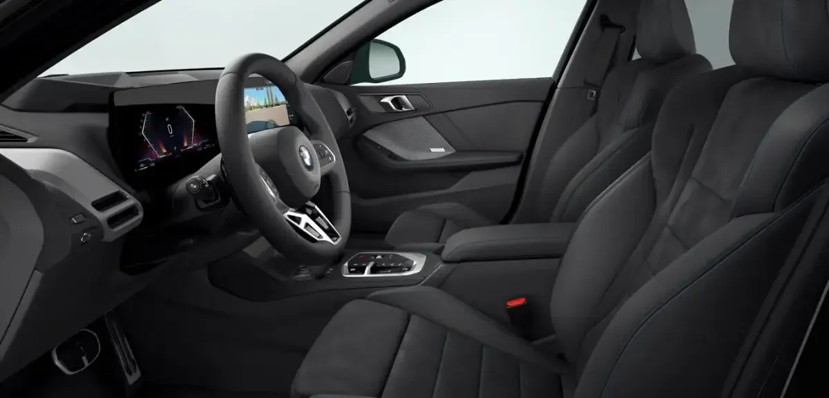 Gebraucht BMW 120 Shadowline 163 PS (119 kW) 2025 Schwarz Kleinwagen