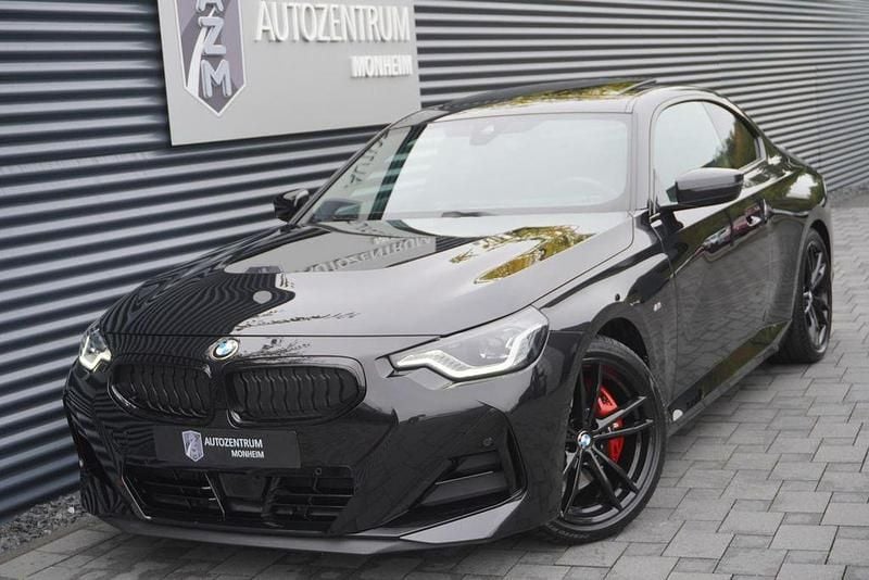 Black sapphire metallic Gebraucht 2024 BMW 230 M Sport Coupé | 44.990 € (Guter Preis) - Bild 1/4