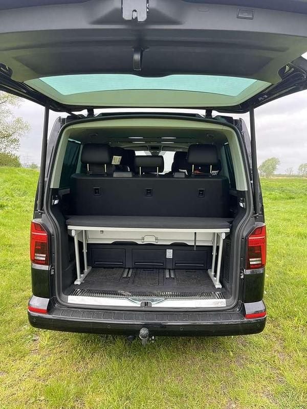 Gebraucht VW T6.1 Generation Six 199 PS (146 kW) 2020 Schwarz Van