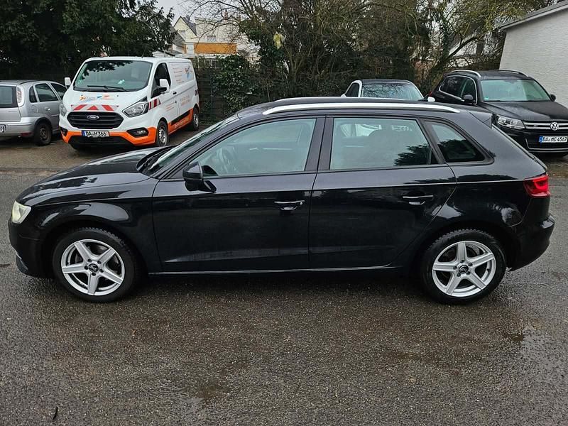 Gebraucht Audi A3 105 PS (77 kW) 2013 Schwarz Limousine