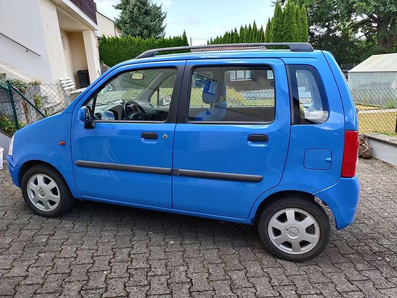 Blau Gebraucht 2001 Opel Agila Color Edition Kleinwagen | 1.400 € (Etwas zu teuer) - Bild 1/4