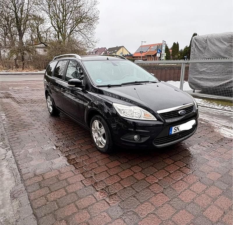Gebraucht Ford Focus 102 PS (75 kW) 2009 Schwarz Kombi