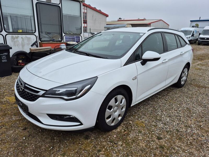 Weiß Gebraucht 2019 Opel Astra Edition Kombi | 7.200 € (Fairer Preis) - Bild 1/4