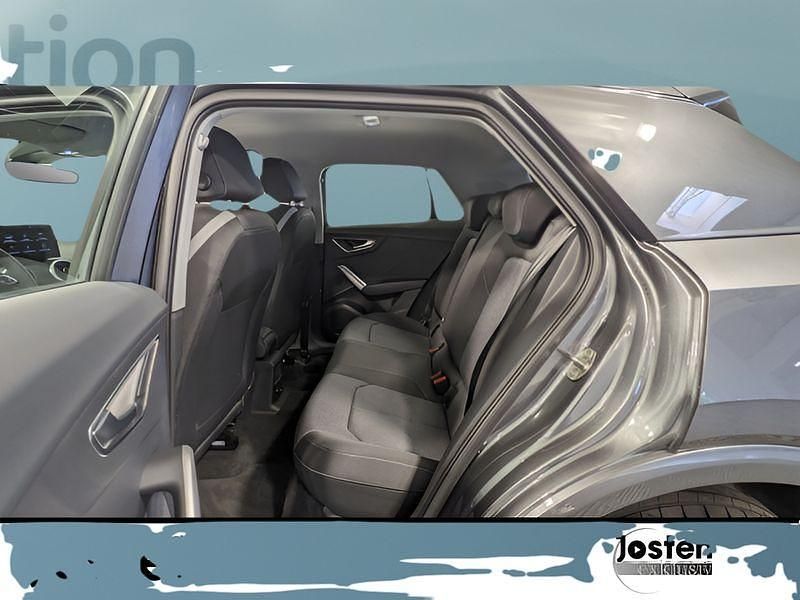 Gebraucht Audi Q2 S-Line 150 PS (110 kW) 2025 Grau SUV