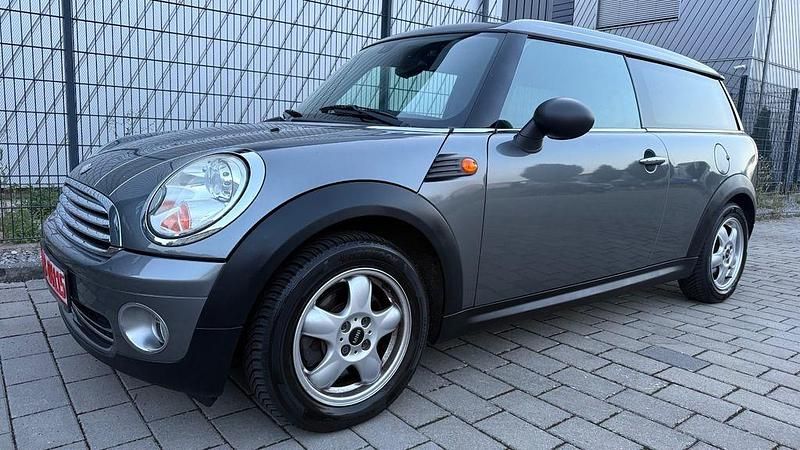 Silber Gebraucht 2010 Mini One Clubman Kombi | 7.990 € (Fairer Preis) - Bild 1/4