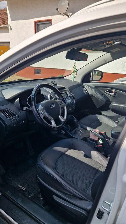 Gebraucht Hyundai Tucson 177 PS (130 kW) 2012 Weiß SUV